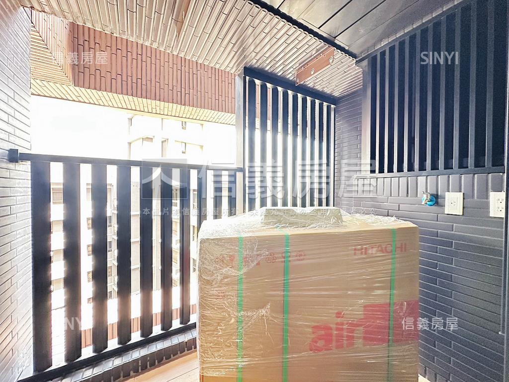 鉑克棶兩房１２樓房屋室內格局與周邊環境