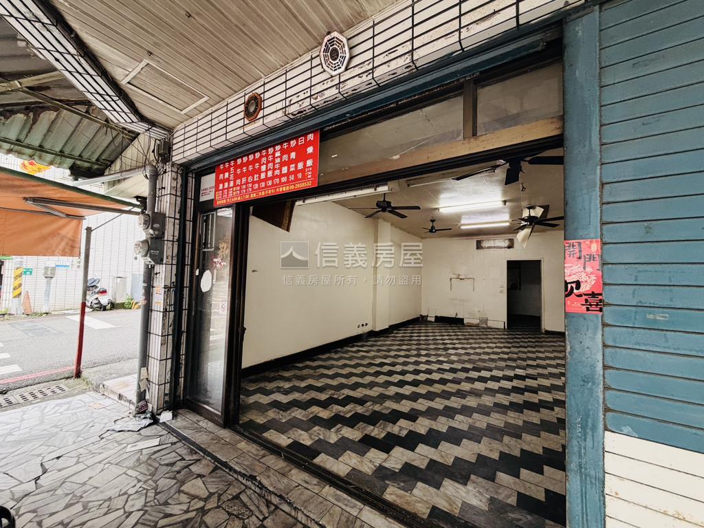 大地坪大成路二段角窗店霸房屋室內格局與周邊環境