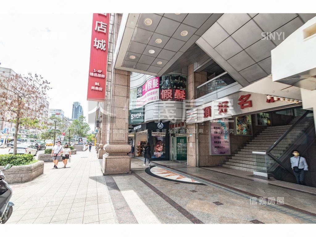 東區角間收租金店面房屋室內格局與周邊環境