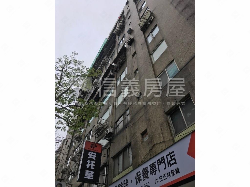 稀有高樓捷運兩房房屋室內格局與周邊環境