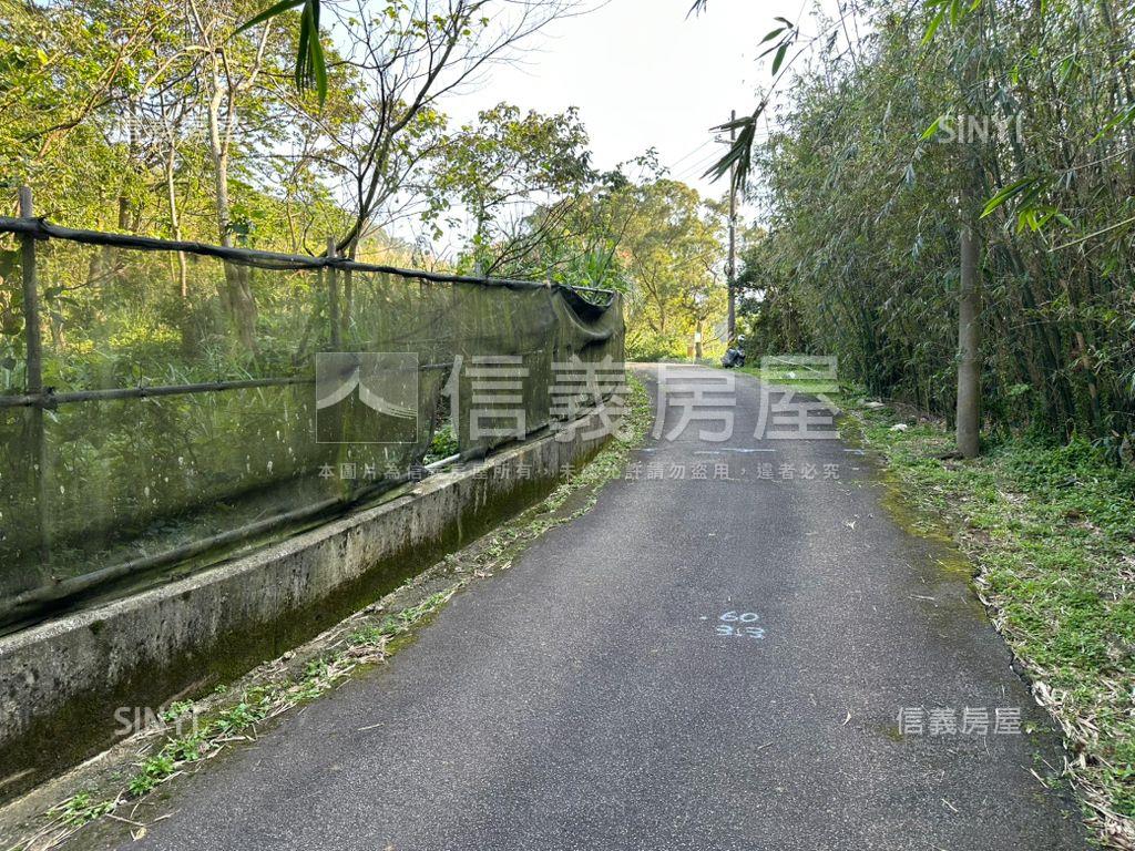 天元段１７６５坪房屋室內格局與周邊環境