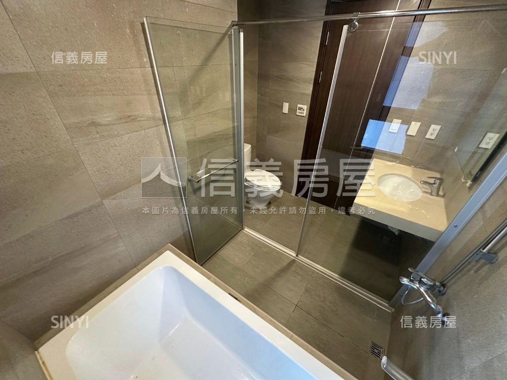 登陽春賞視野戶先看這間房屋室內格局與周邊環境