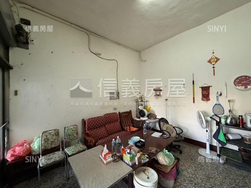 近三井低總價優質公寓一樓房屋室內格局與周邊環境