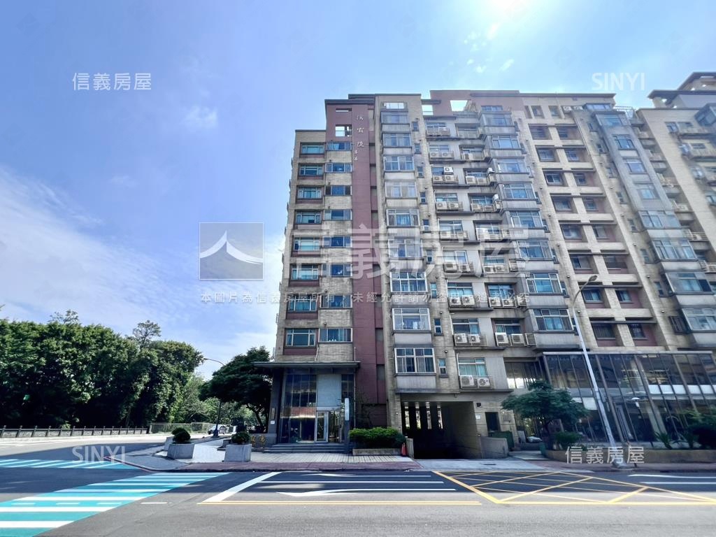 專任近ＡＩ園區三房車位房屋室內格局與周邊環境