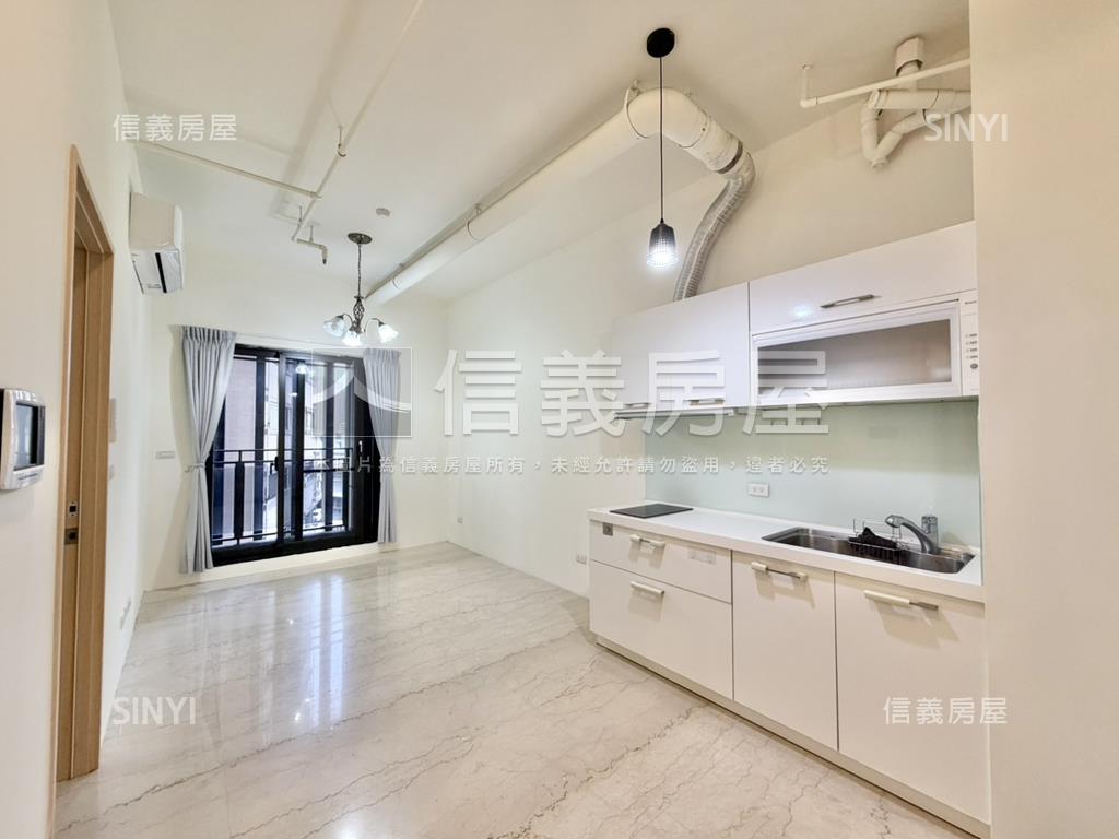 稀有哲人德林一房車位房屋室內格局與周邊環境