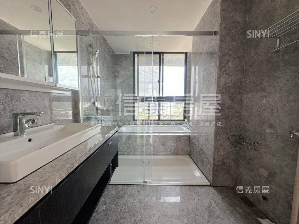 坤山央央高樓視野典藏大戶房屋室內格局與周邊環境