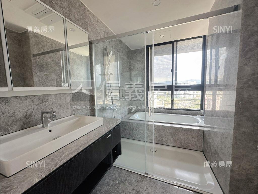 坤山央央高樓視野典藏大戶房屋室內格局與周邊環境