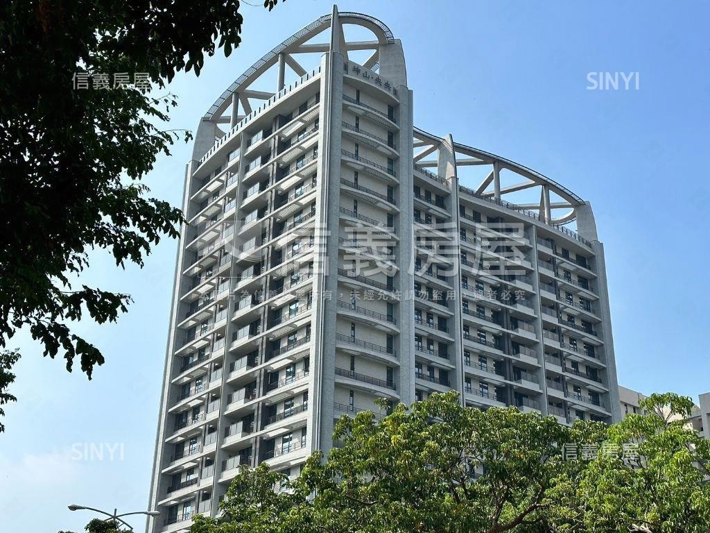 坤山央央高樓視野典藏大戶房屋室內格局與周邊環境