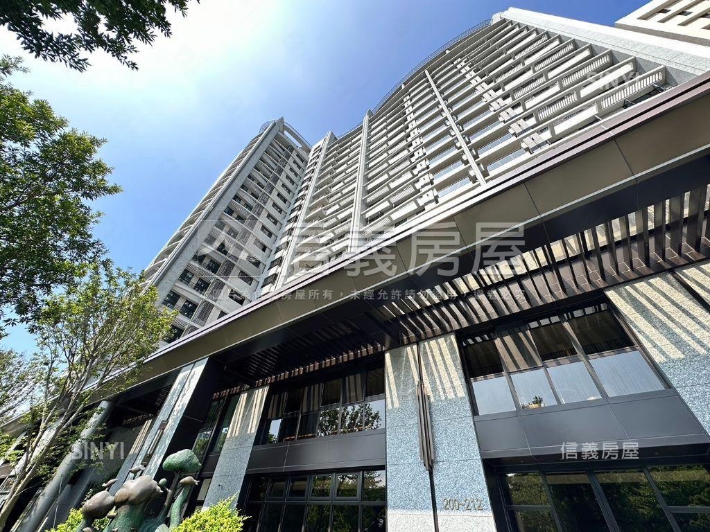 坤山央央高樓視野典藏大戶房屋室內格局與周邊環境