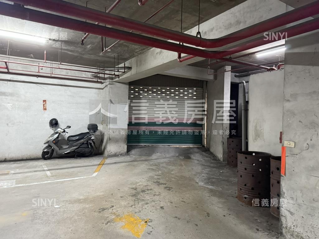 正中正北路門牌低總價廠辦房屋室內格局與周邊環境