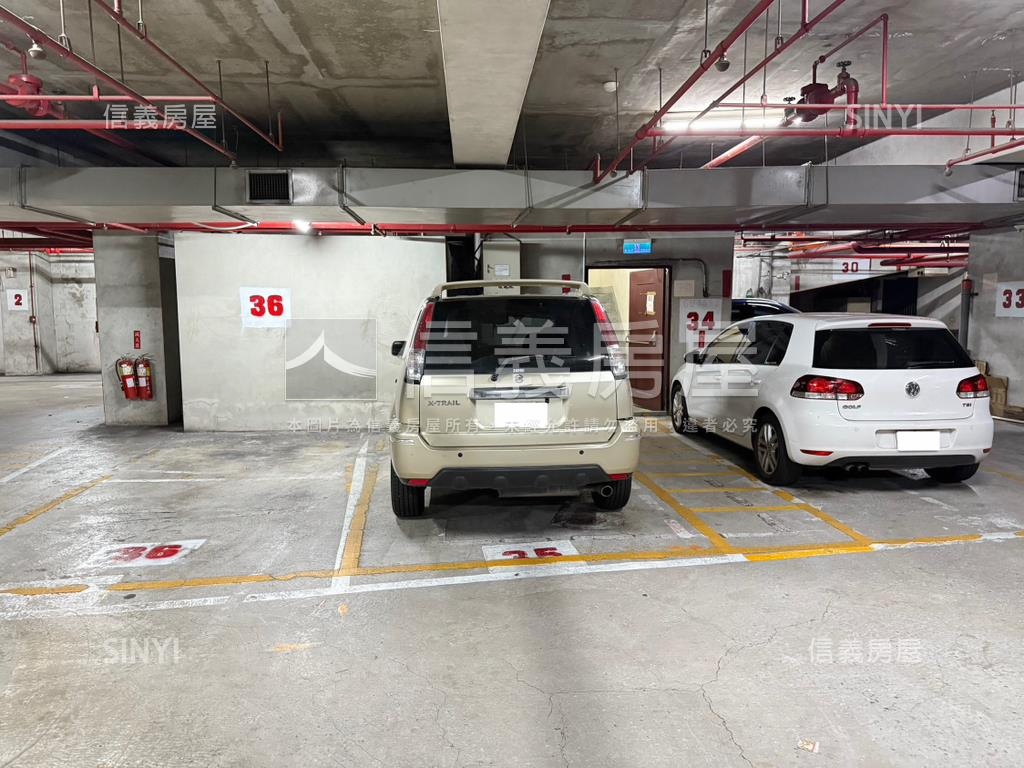 正中正北路門牌低總價廠辦房屋室內格局與周邊環境