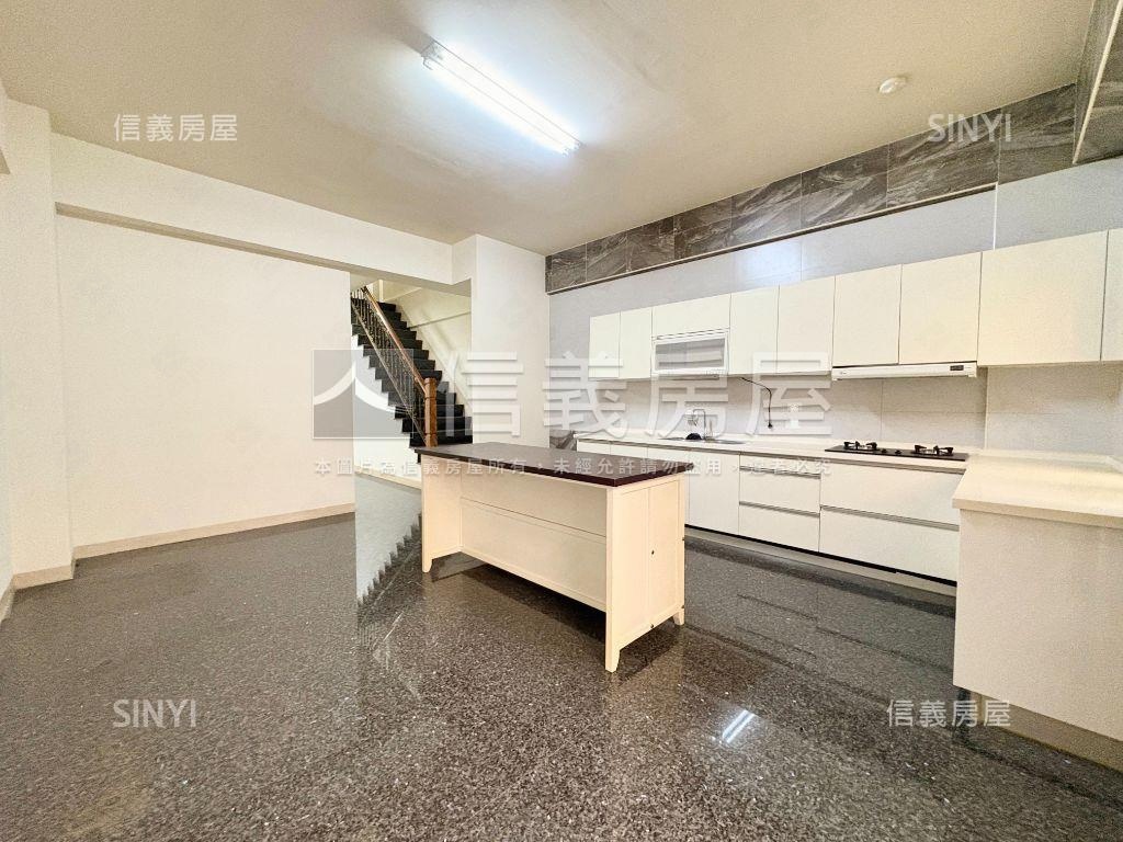 ⭐新案大地坪雙車美透天房屋室內格局與周邊環境