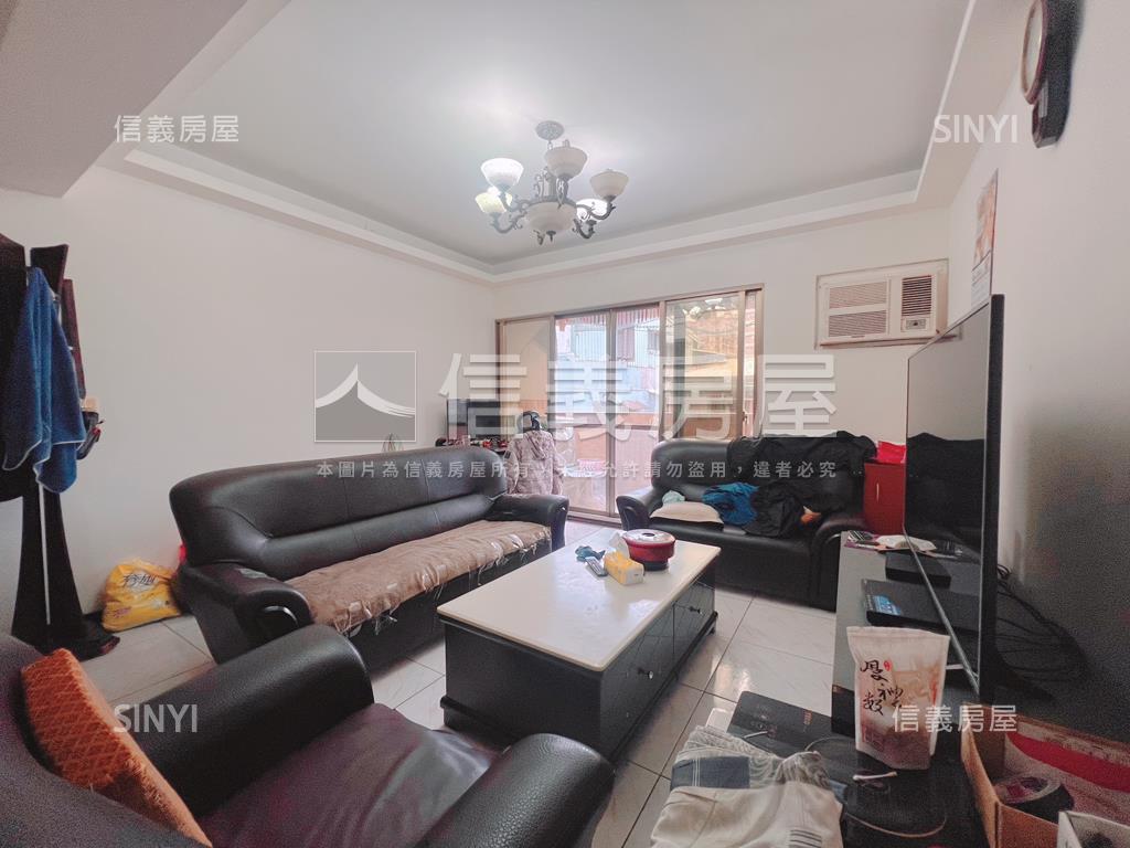 一層一戶獨棟華廈四房車位房屋室內格局與周邊環境