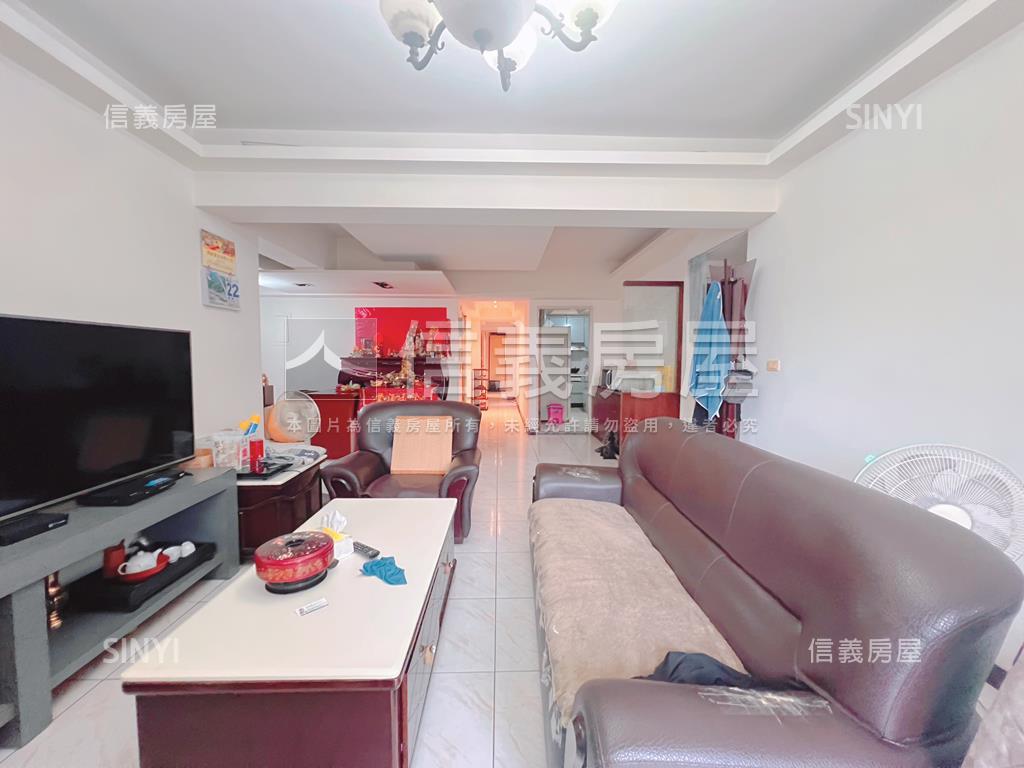 一層一戶獨棟華廈四房車位房屋室內格局與周邊環境