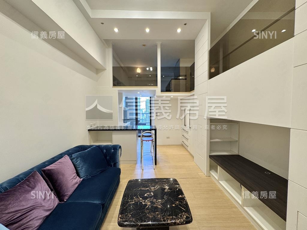 有約高樓邊間套房房屋室內格局與周邊環境