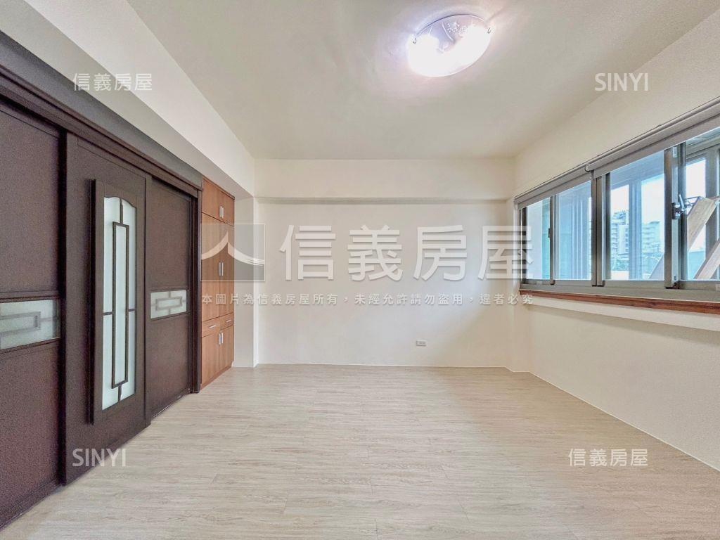 師院小品美三房平車房屋室內格局與周邊環境