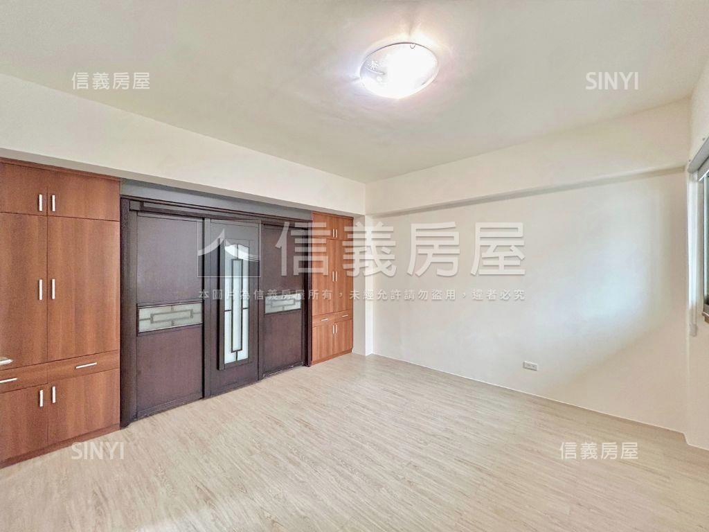 師院小品美三房平車房屋室內格局與周邊環境