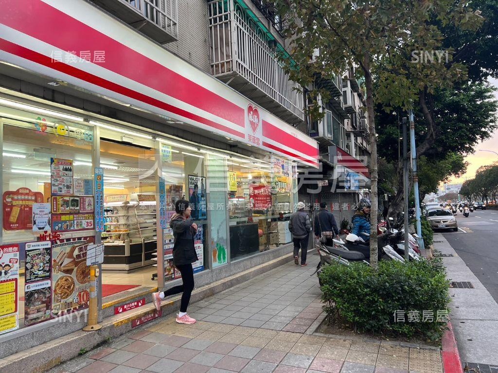 力霸水族館街美屋１Ｆ房屋室內格局與周邊環境