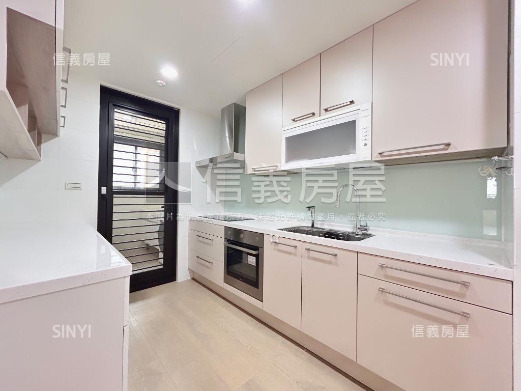 昕樂章高樓景觀質感三房房屋室內格局與周邊環境