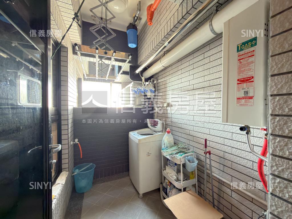 棋琴文祥苑高樓三房平車房屋室內格局與周邊環境