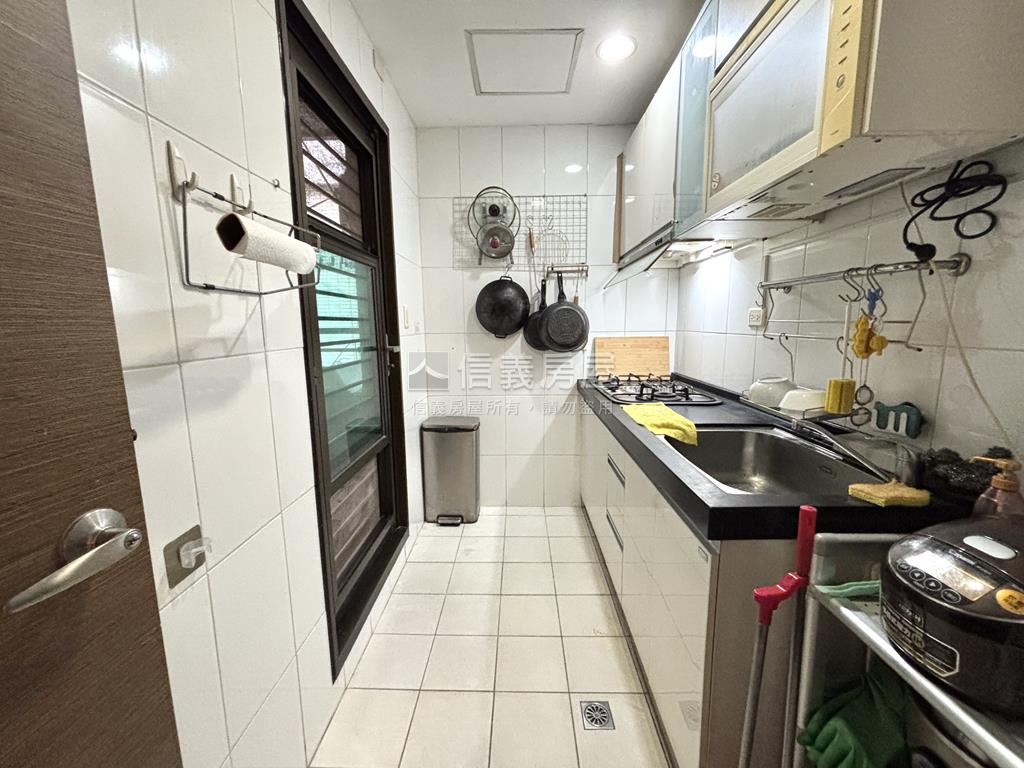 海天河景浪漫美屋房屋室內格局與周邊環境