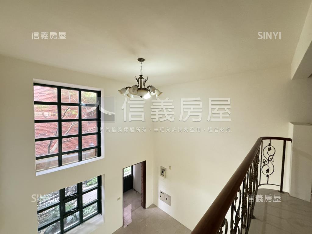 夏木漱石漂亮透天房屋室內格局與周邊環境