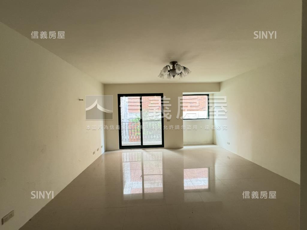 夏木漱石漂亮透天房屋室內格局與周邊環境