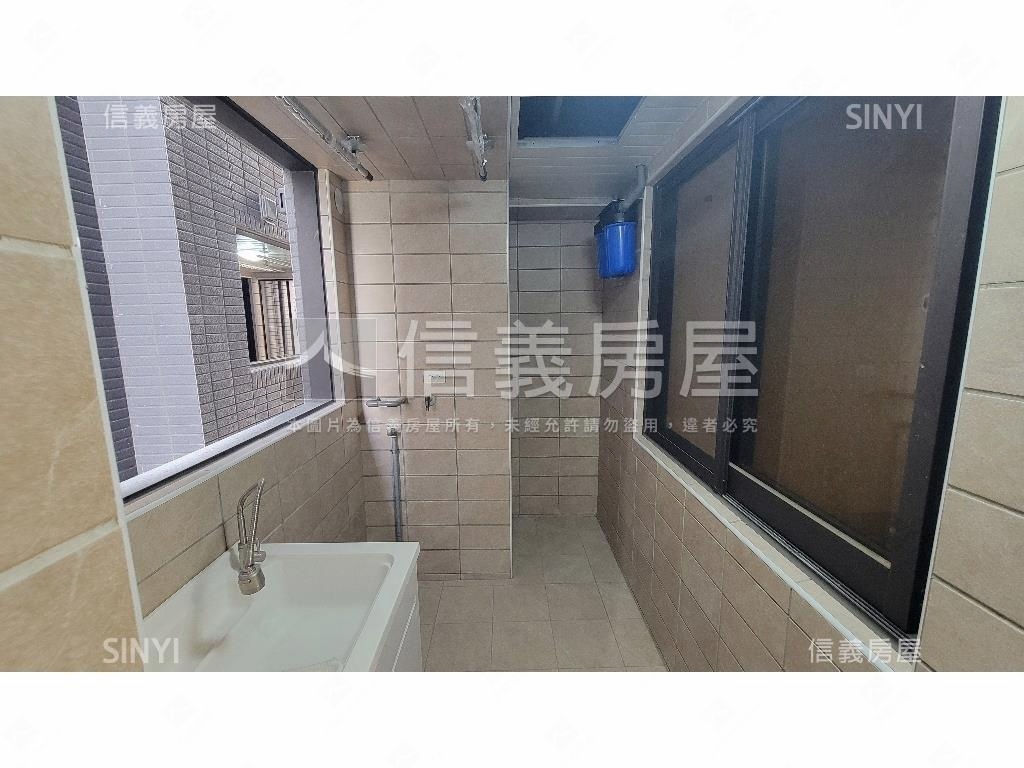 宜誠阿麗拉三房車位房屋室內格局與周邊環境