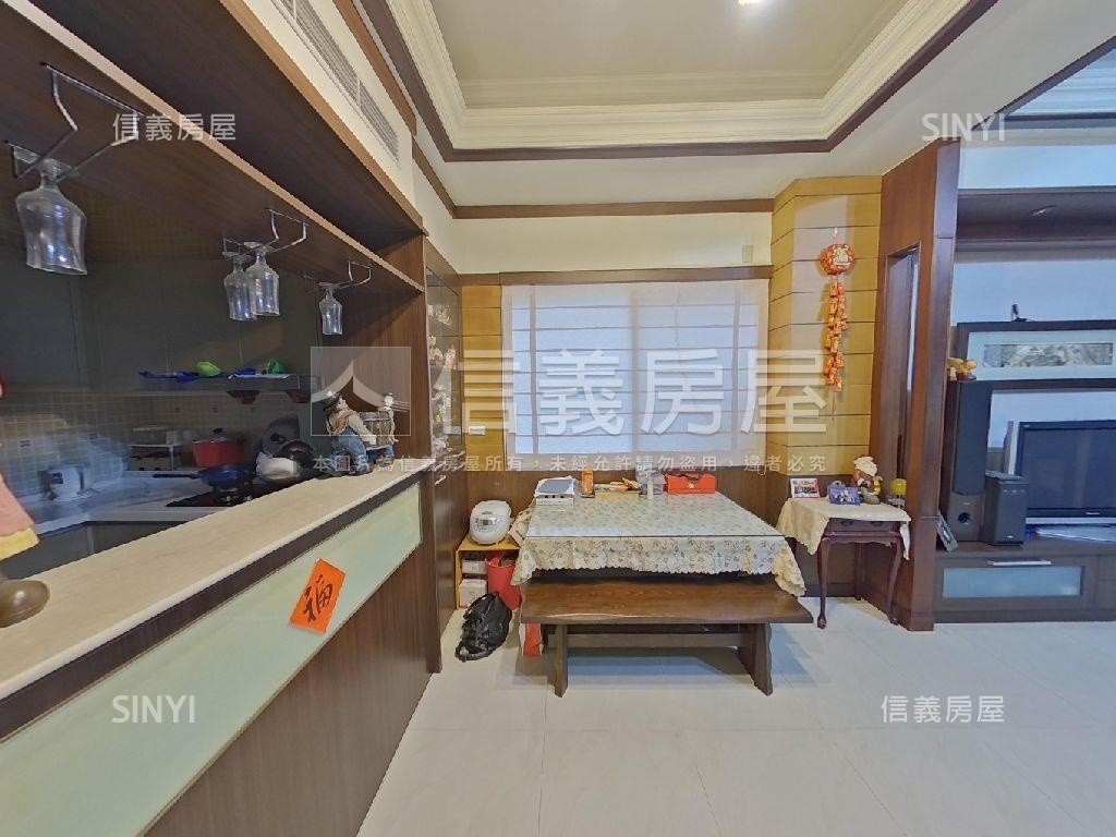 忠孝麗緻社區花園別墅房屋室內格局與周邊環境