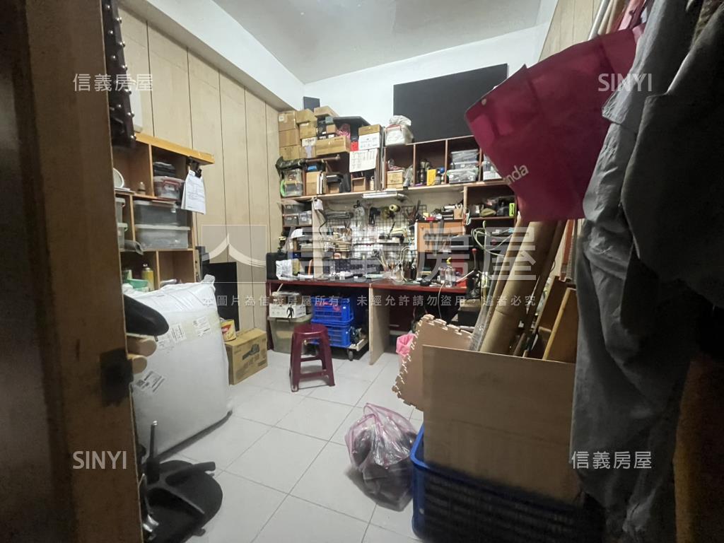 三元市場鳳吉四街１樓樓店房屋室內格局與周邊環境