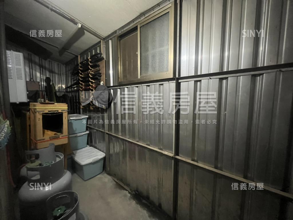 三元市場鳳吉四街１樓樓店房屋室內格局與周邊環境