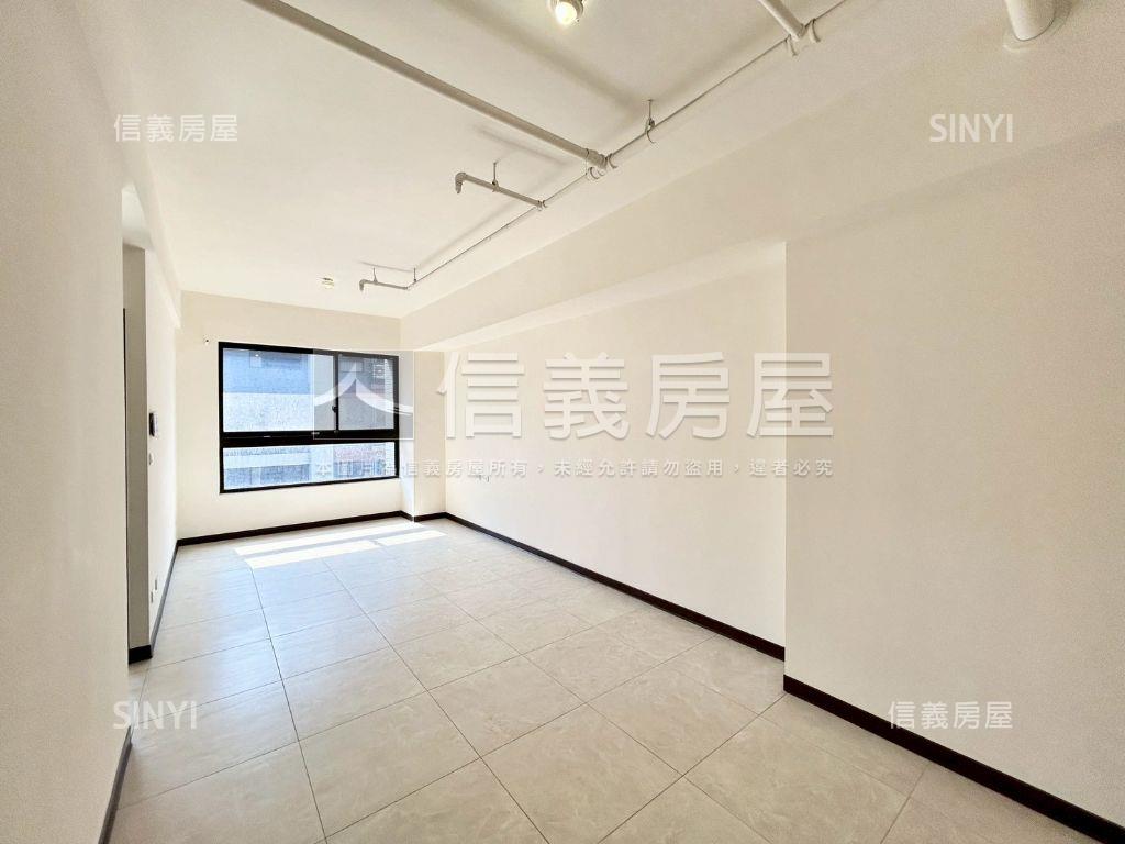 近高鐵詠遇高樓三房房屋室內格局與周邊環境