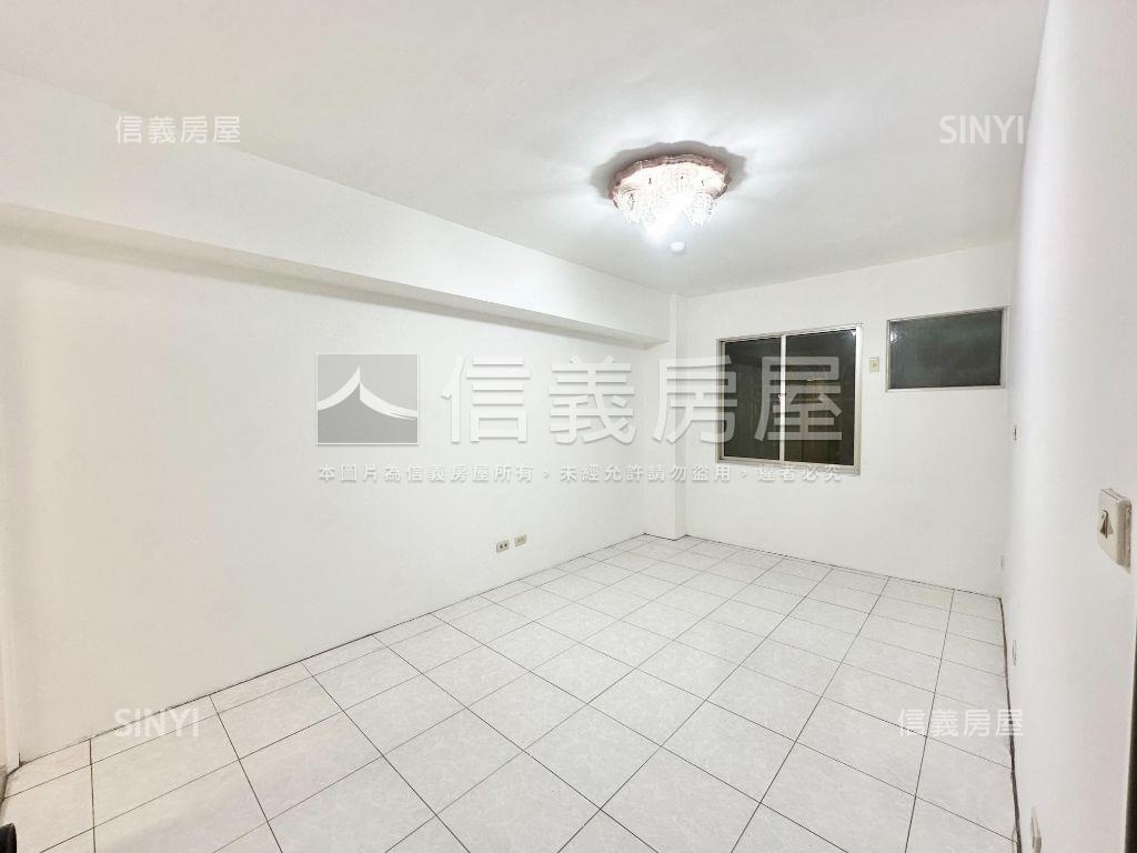 近未來捷運電梯三房車位房屋室內格局與周邊環境