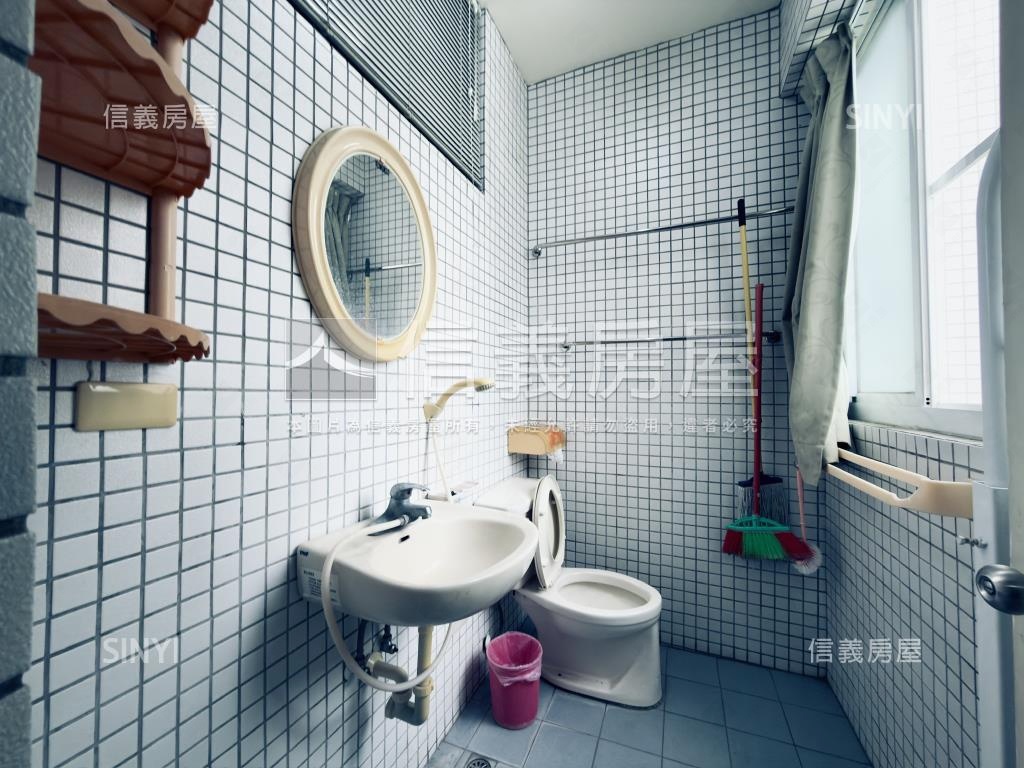 東區近國泰磐耘三房平車房屋室內格局與周邊環境