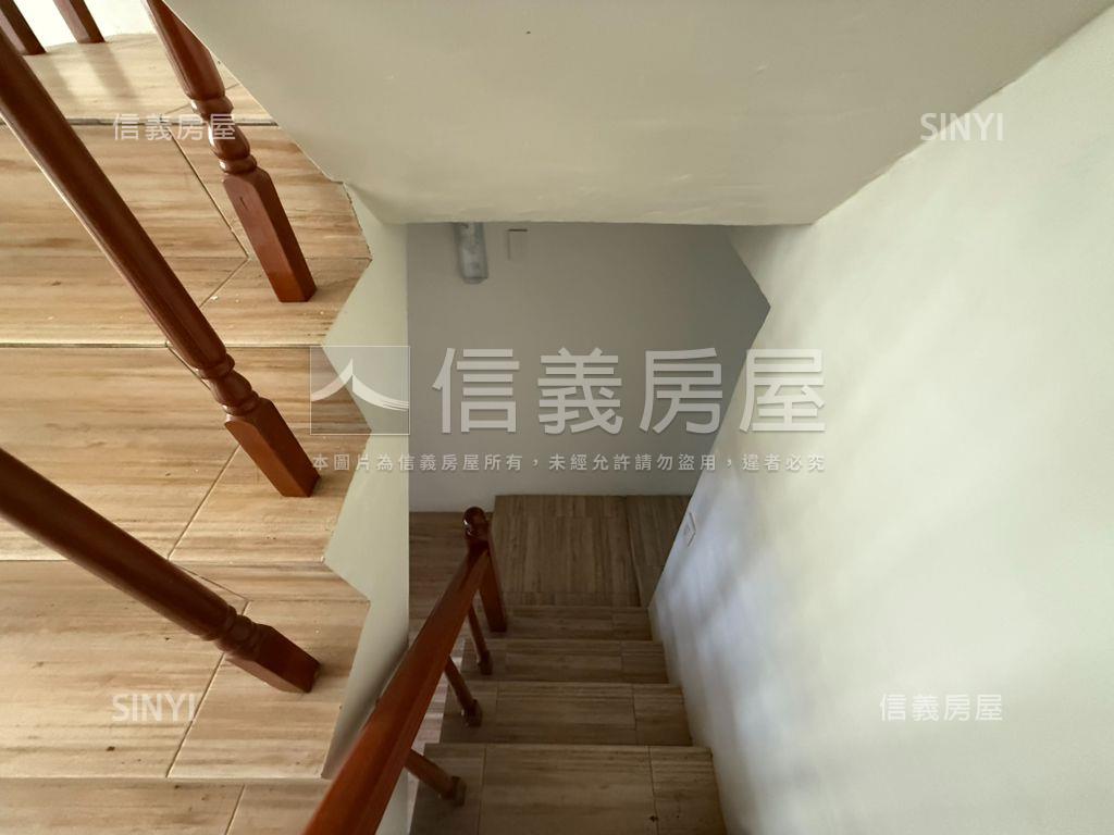 彰新路美裝潢透天房屋室內格局與周邊環境