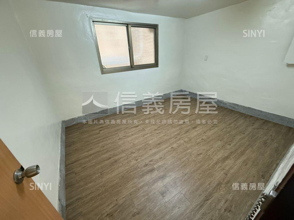 彰新路美裝潢透天房屋室內格局與周邊環境