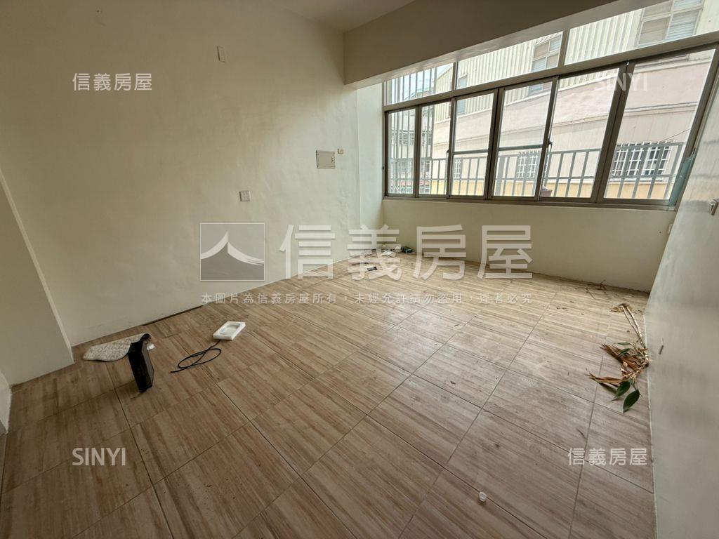 彰新路美裝潢透天房屋室內格局與周邊環境