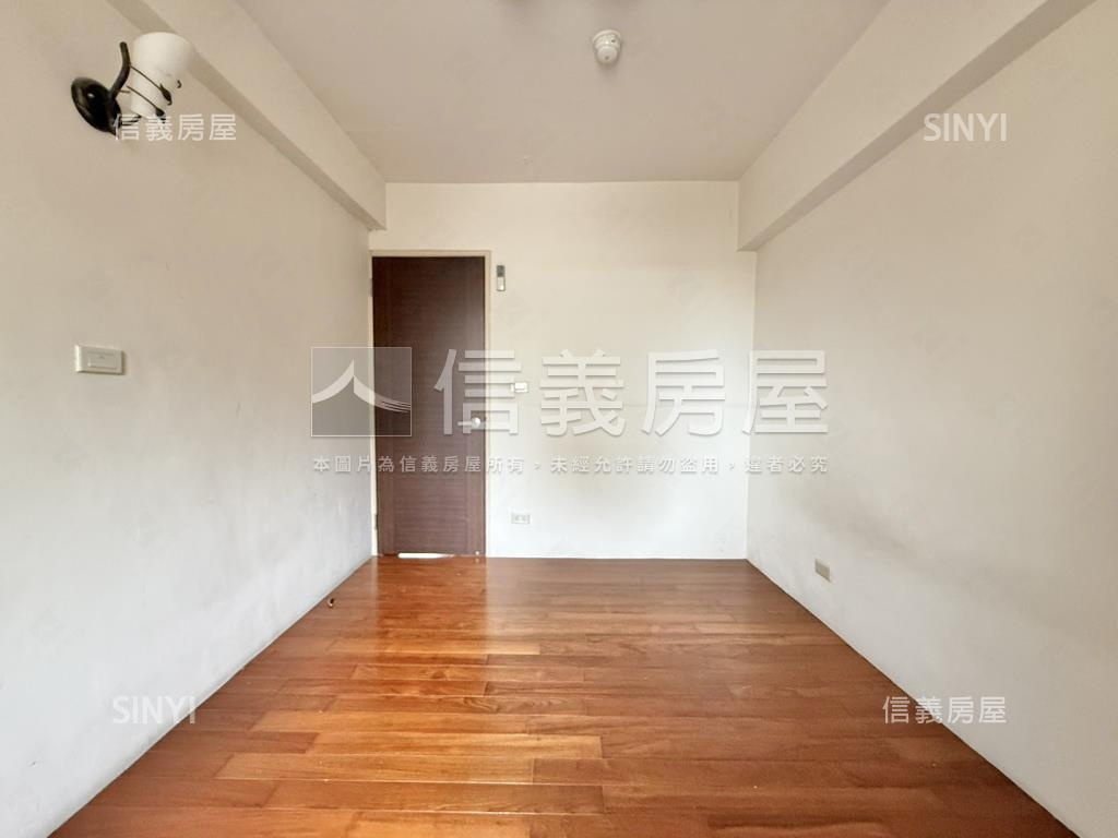 專任‧黎明河南‧採光３房房屋室內格局與周邊環境