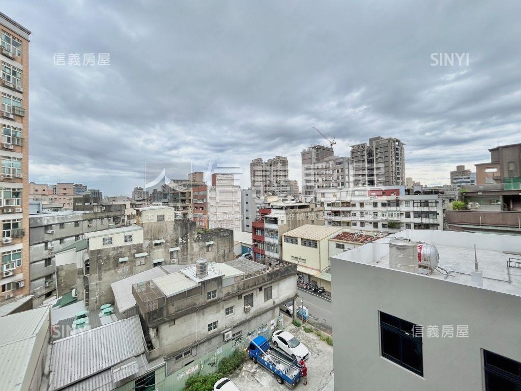 市區近棒球場採光三房車位房屋室內格局與周邊環境