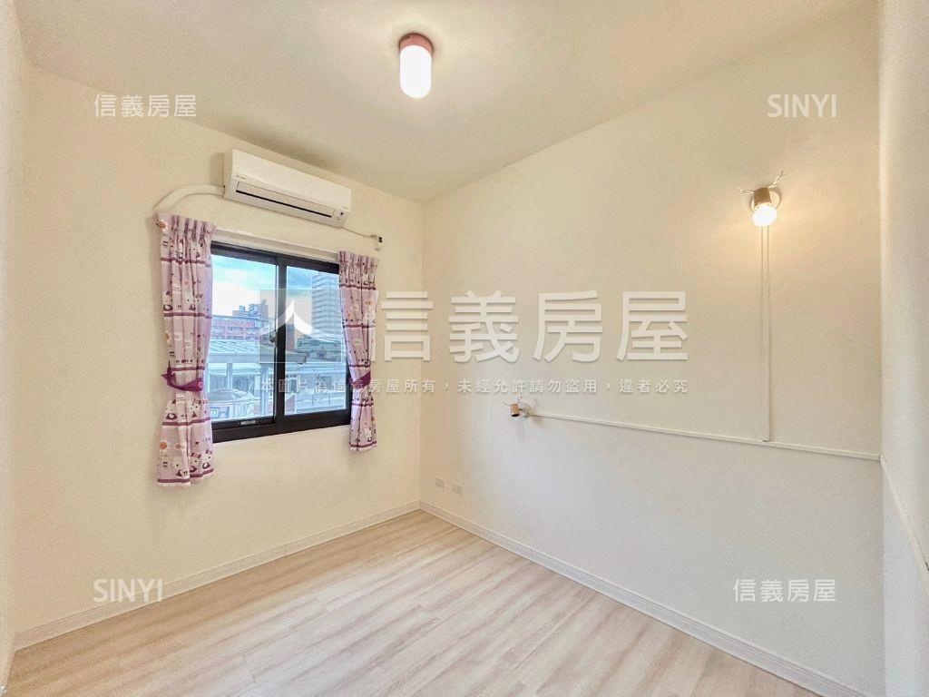 市區近棒球場採光三房車位房屋室內格局與周邊環境