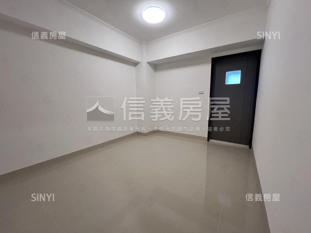 和平廣西美三房車位房屋室內格局與周邊環境