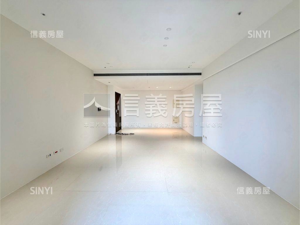 國賓帝王景觀四房雙車位房屋室內格局與周邊環境