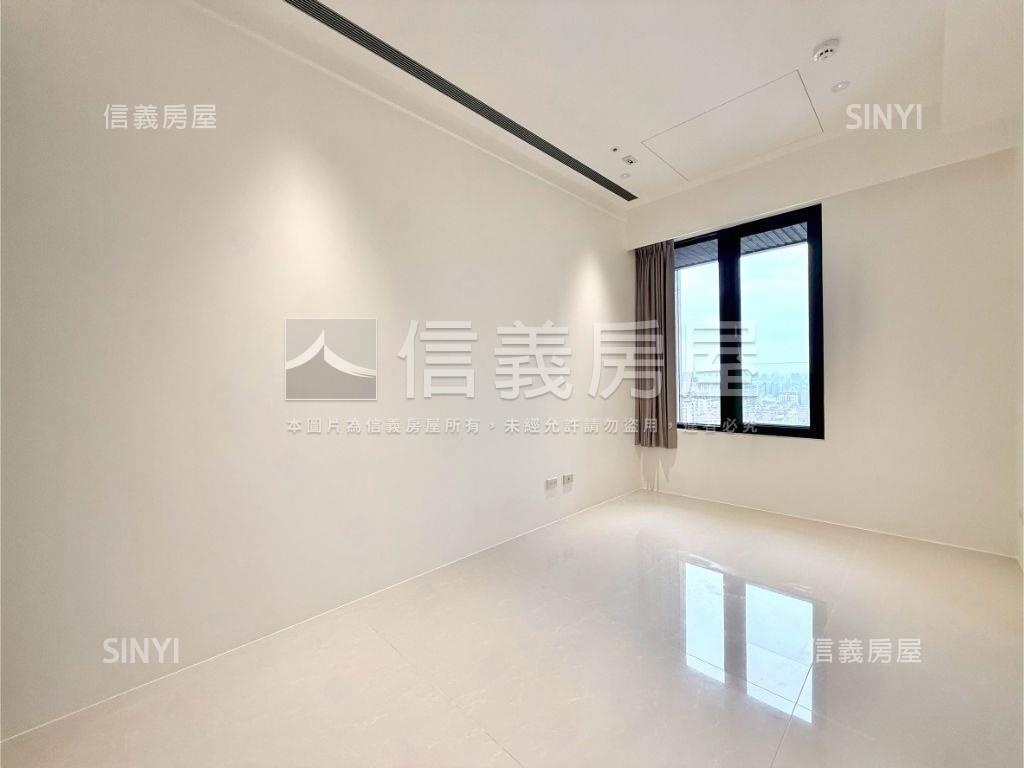 國賓帝王景觀四房雙車位房屋室內格局與周邊環境