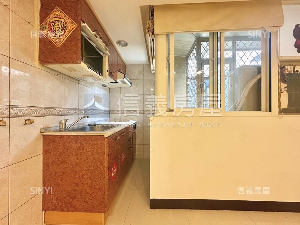 低總價｜北投電梯大套房房屋室內格局與周邊環境