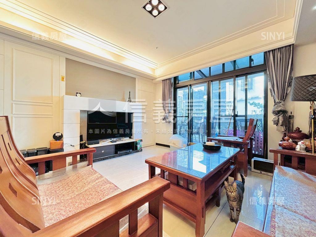 慕朵微風３房１室雙車位房屋室內格局與周邊環境