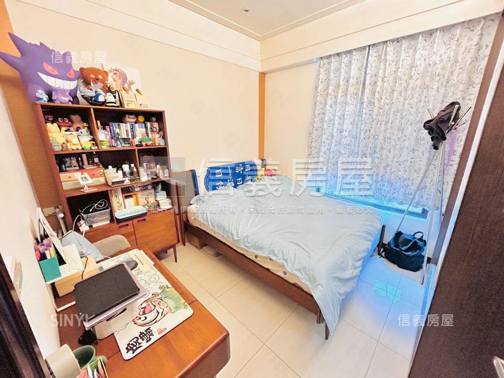 慕朵微風３房１室雙車位房屋室內格局與周邊環境