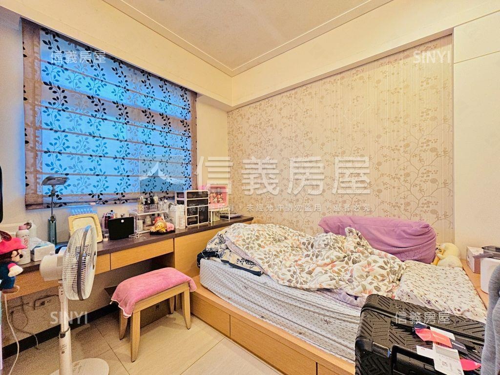 慕朵微風３房１室雙車位房屋室內格局與周邊環境