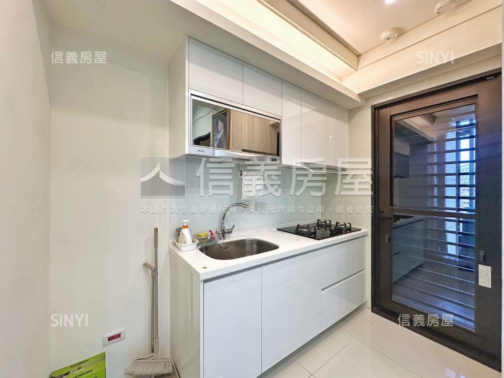 双捷一品十全十美有車位房屋室內格局與周邊環境