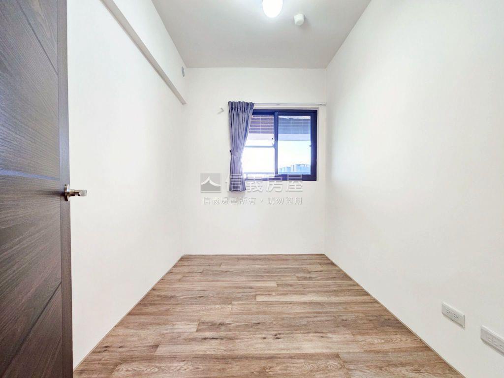 新屋齡｜彩彩棠三房車位房屋室內格局與周邊環境