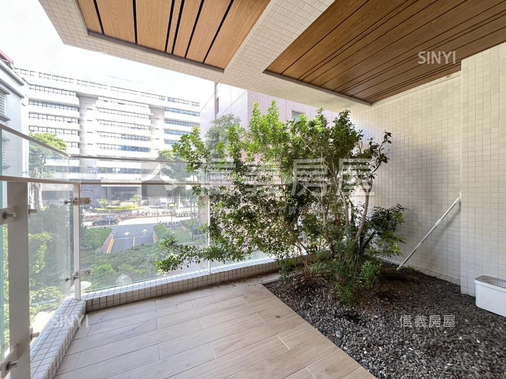 青耘稀有釋出精品車位宅讚房屋室內格局與周邊環境